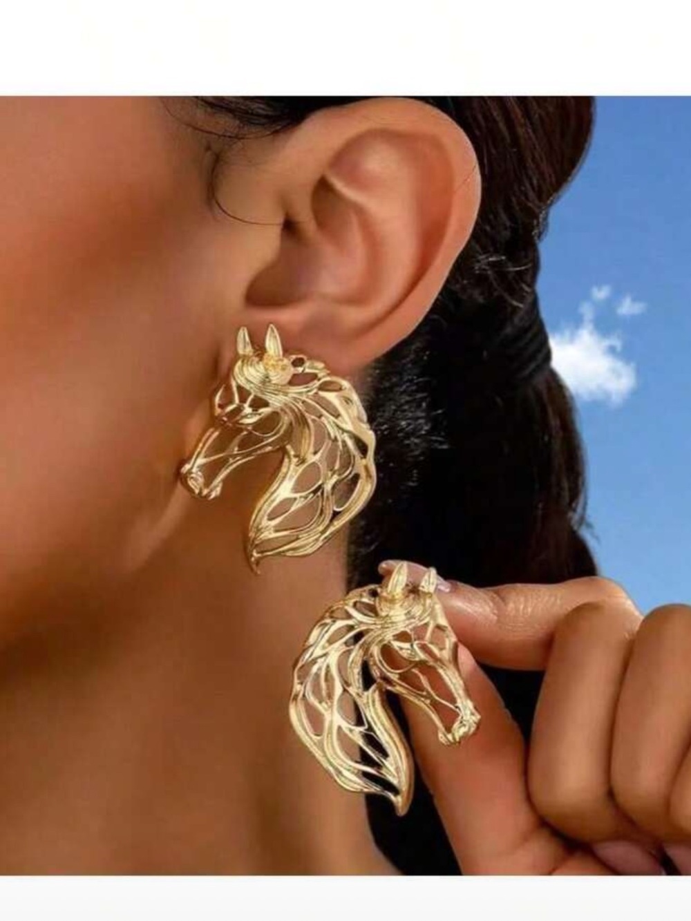 Gold Horse Head Statement Earrings - SHEIN